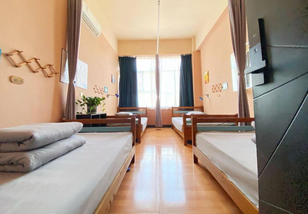 Chengdu Dreams Travel International Youth Hostel Exterior photo